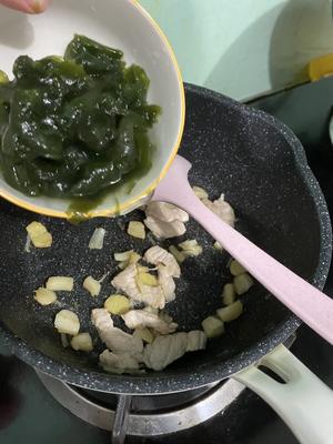 超鲜海带干贝瘦肉汤的做法 步骤4