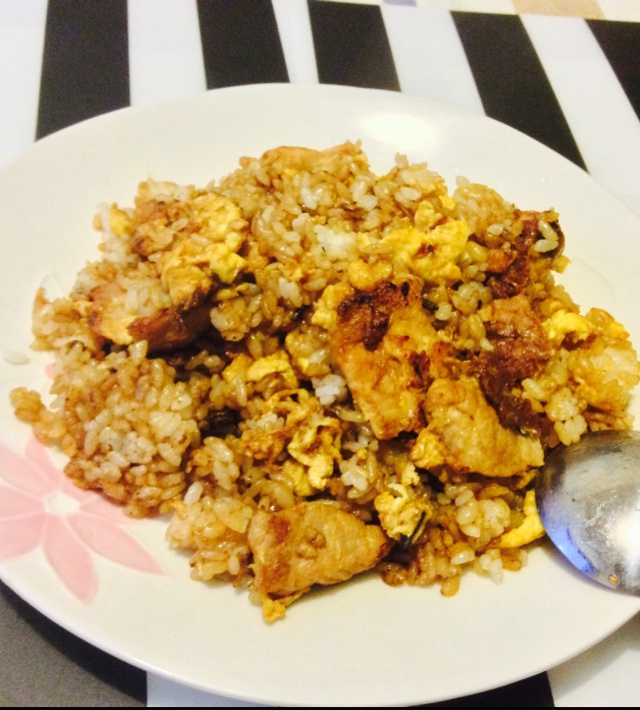 小时候的酱油炒饭