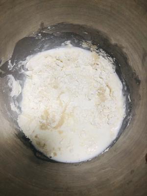 超软拉丝中种椰蓉吐丝面包的做法 步骤7