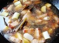 土豆海带烧肉的做法 步骤4