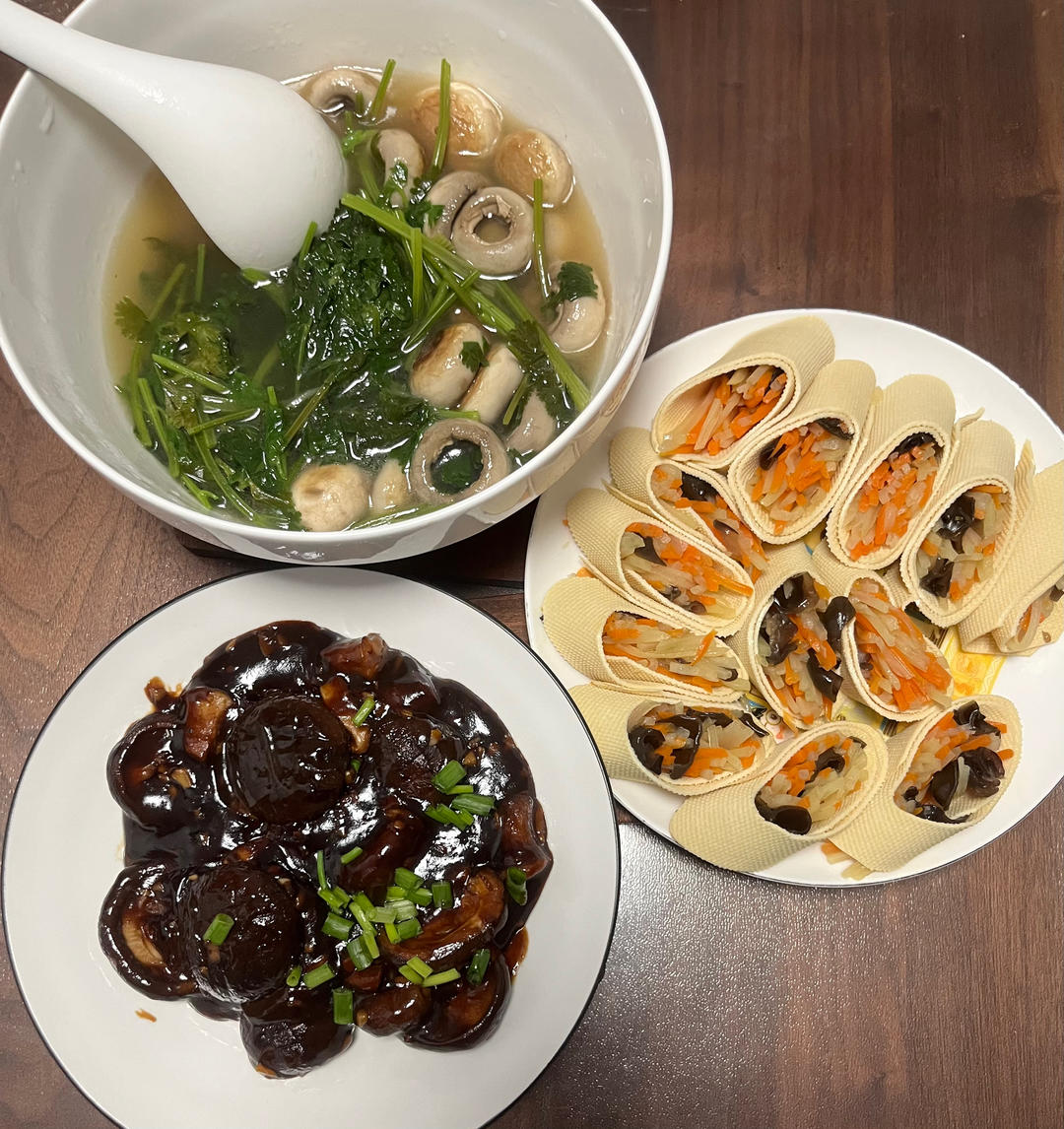 香菇这么做真的太好吃了～超级下饭