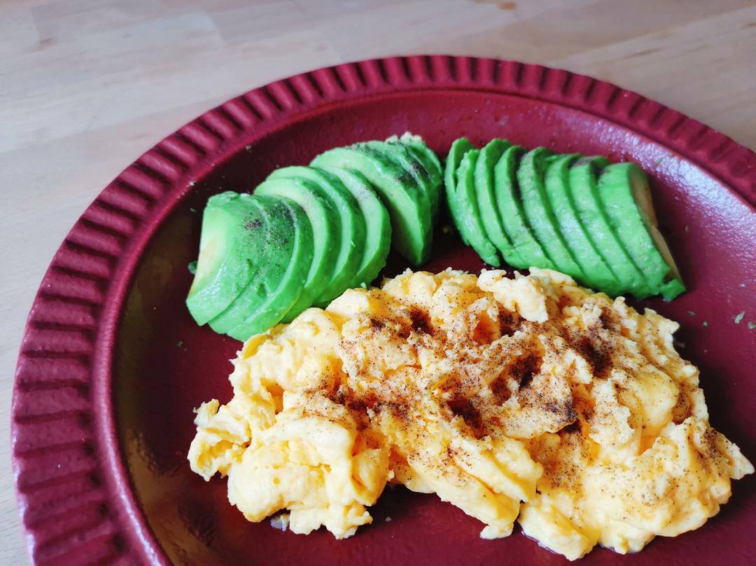 美式炒蛋 scrambled eggs