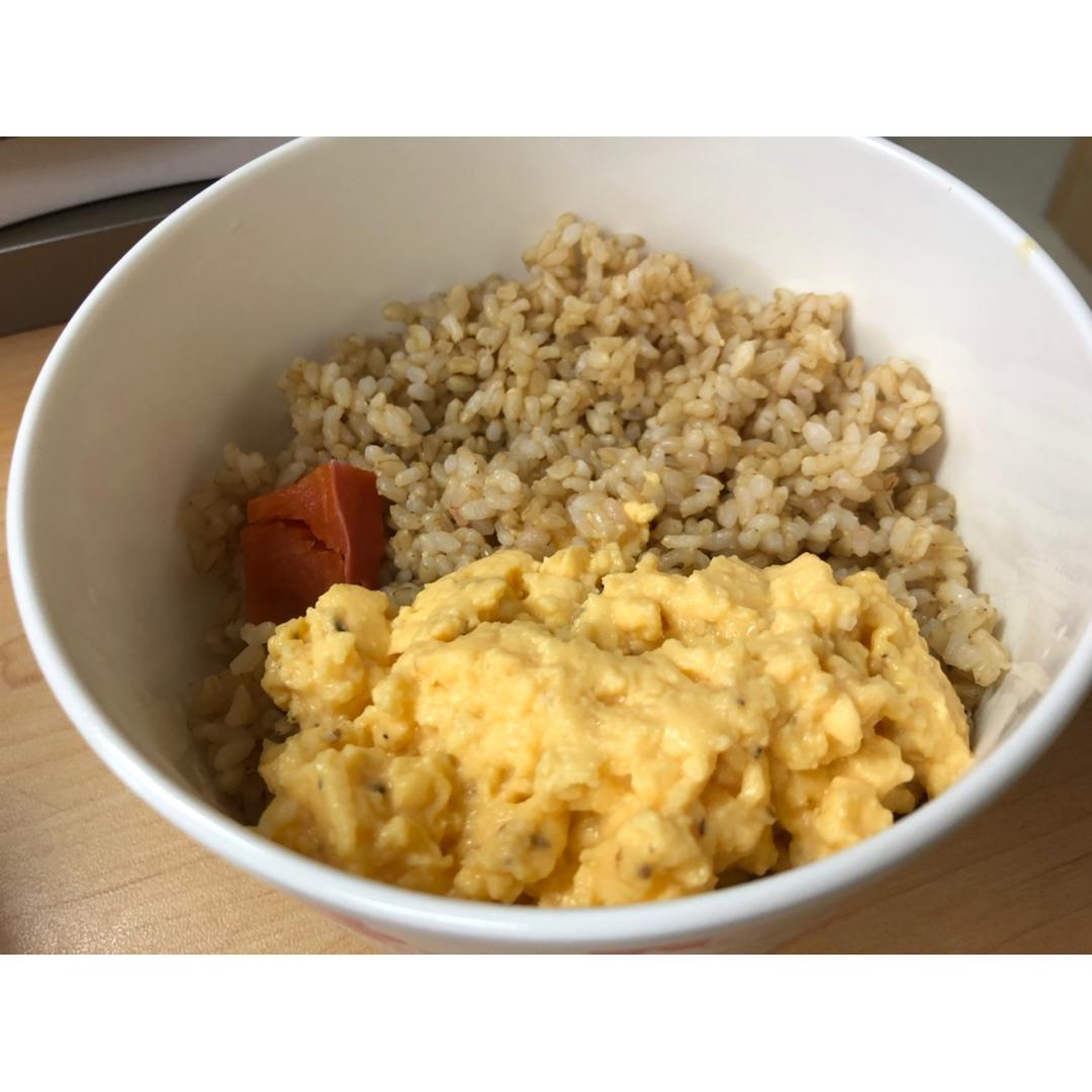 【增肌减脂】健康版美式滑蛋（微波炉）