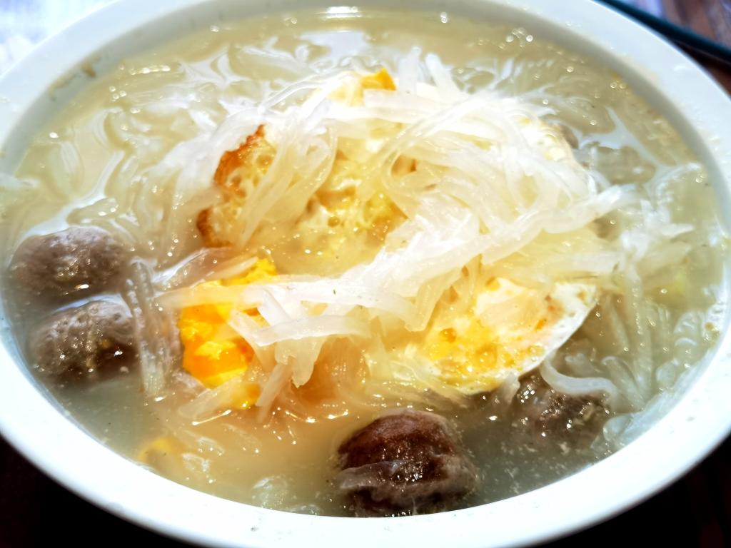 快手家常适合夏日的白萝卜牛丸汤！的做法