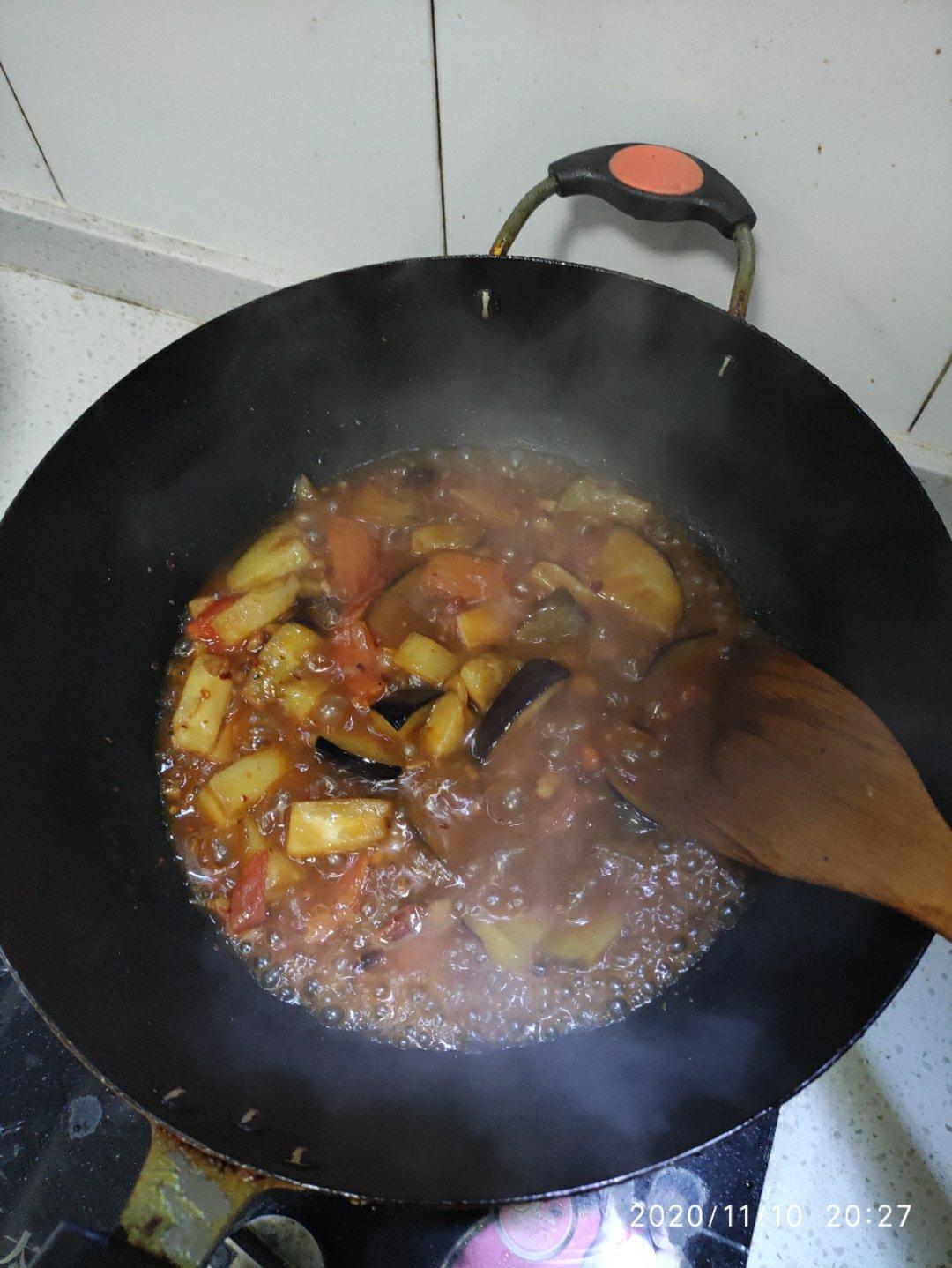厨师长教你：“肉末烧茄子”的家常做法，口感软糯适合下饭，收藏