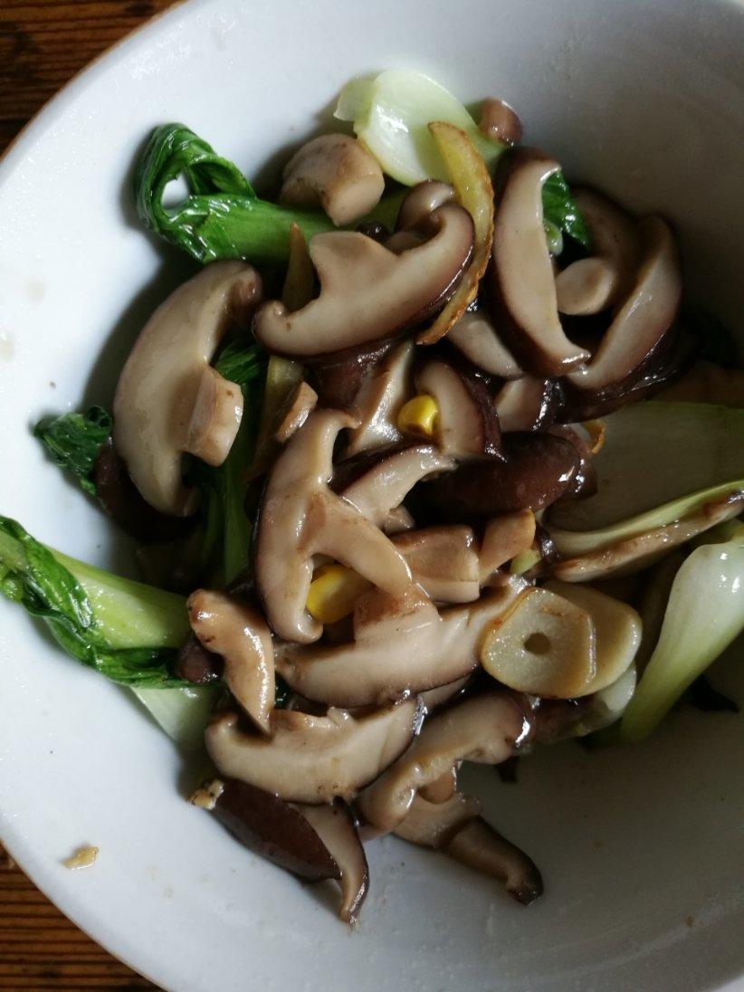 香菇油菜
