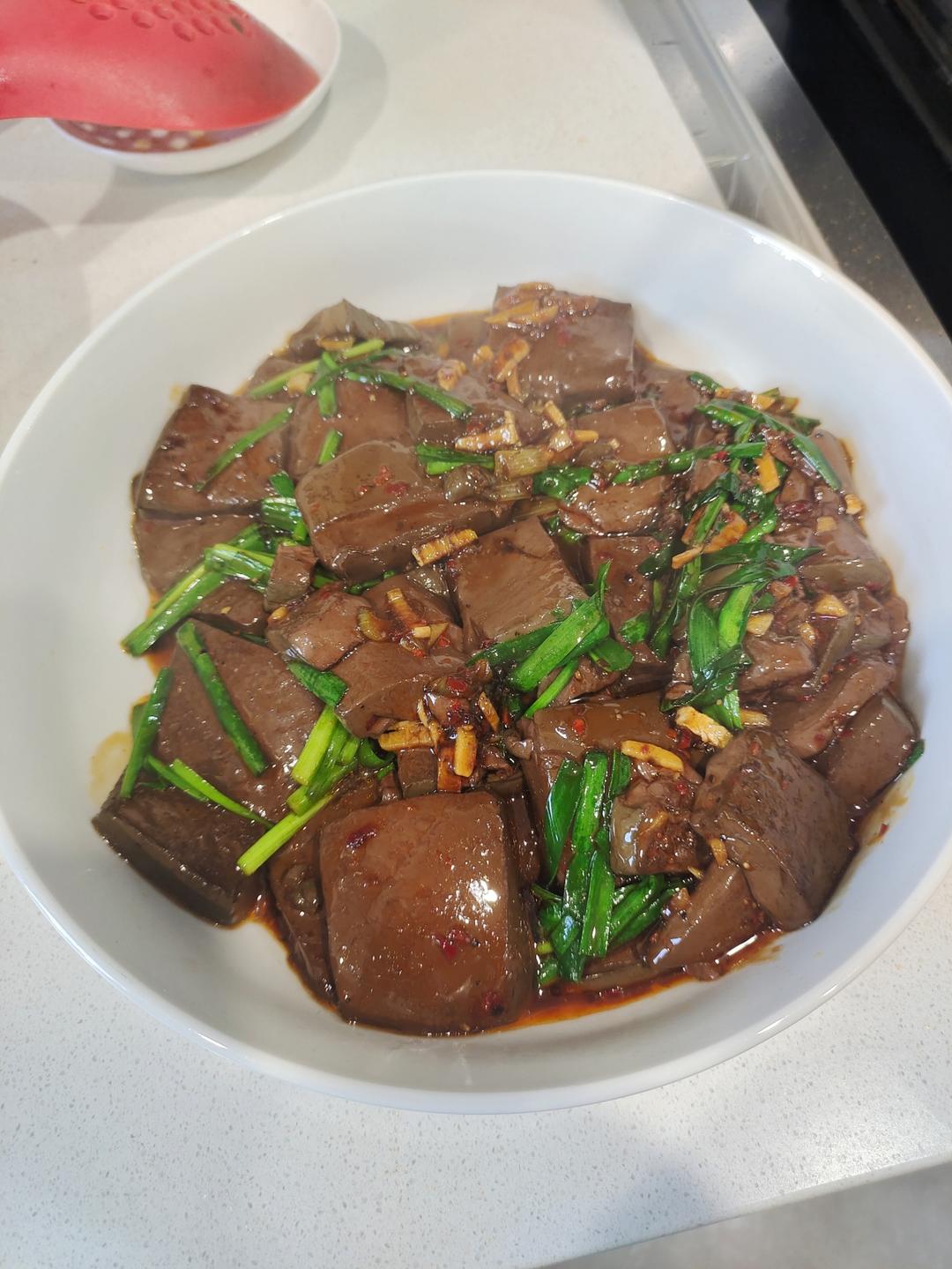 爆炒鸭血
