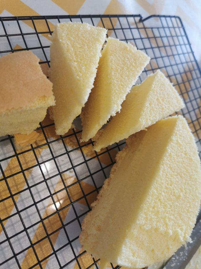 6寸活底做好吃的古早味蛋糕（附视频）