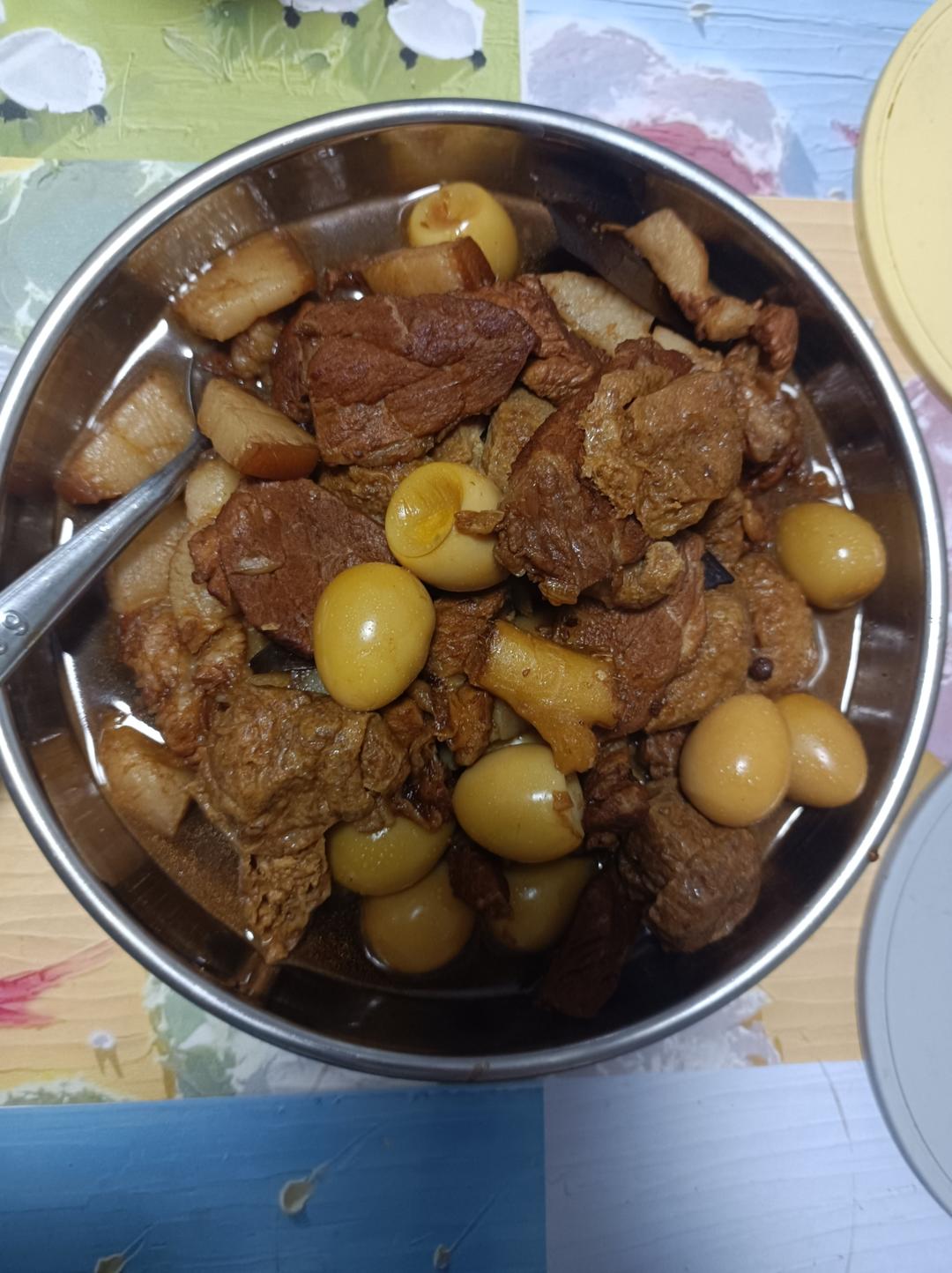 红烧肉 | 这样做，孩子把鹌鹑蛋都给你秒光
