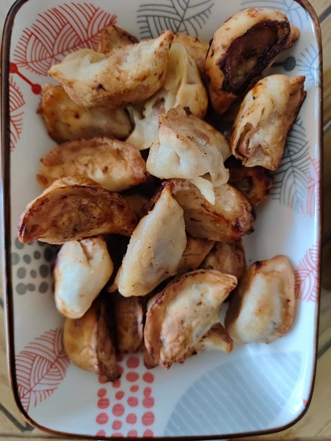 空气炸锅 无油煎饺子