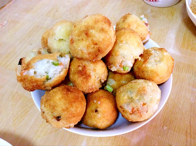 炸土豆丸子