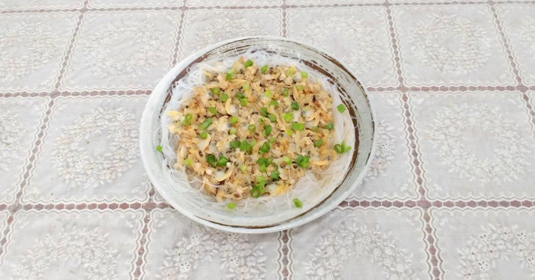 厨师长教你：“粉丝蒸花甲”的家常做法，特别适合老人孩子食用