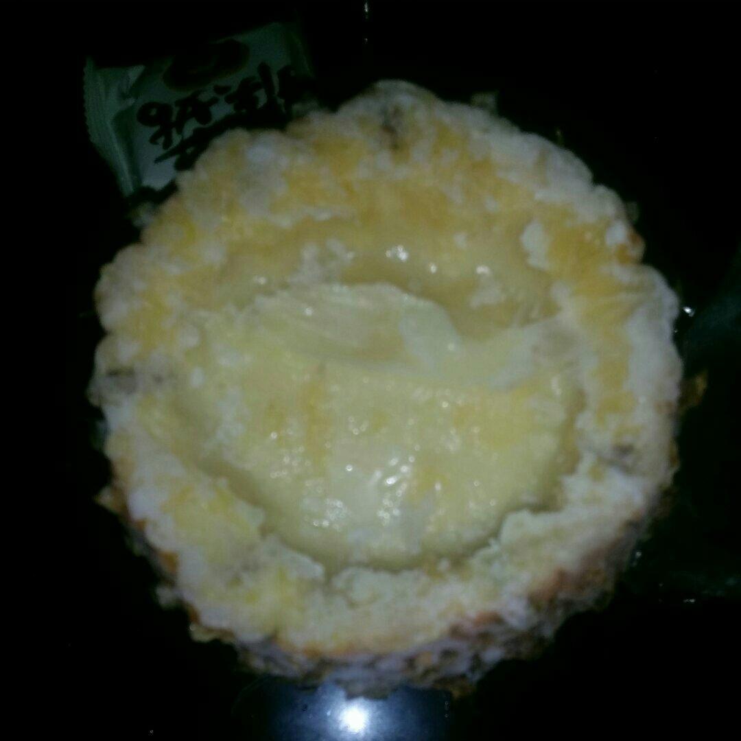 网红菠萝冰淇淋