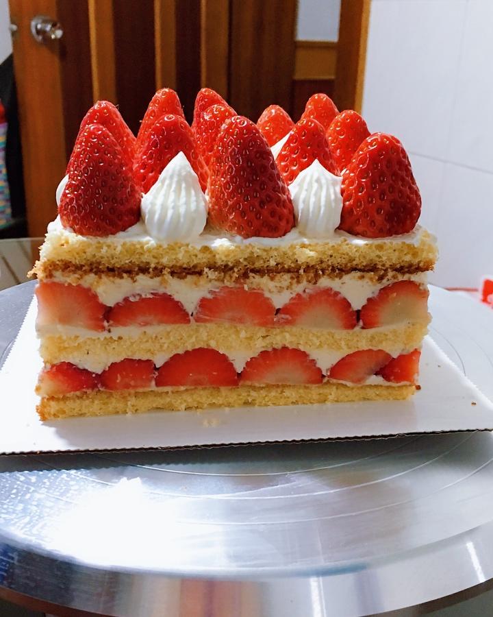 黄小儒做的3款方形蛋糕