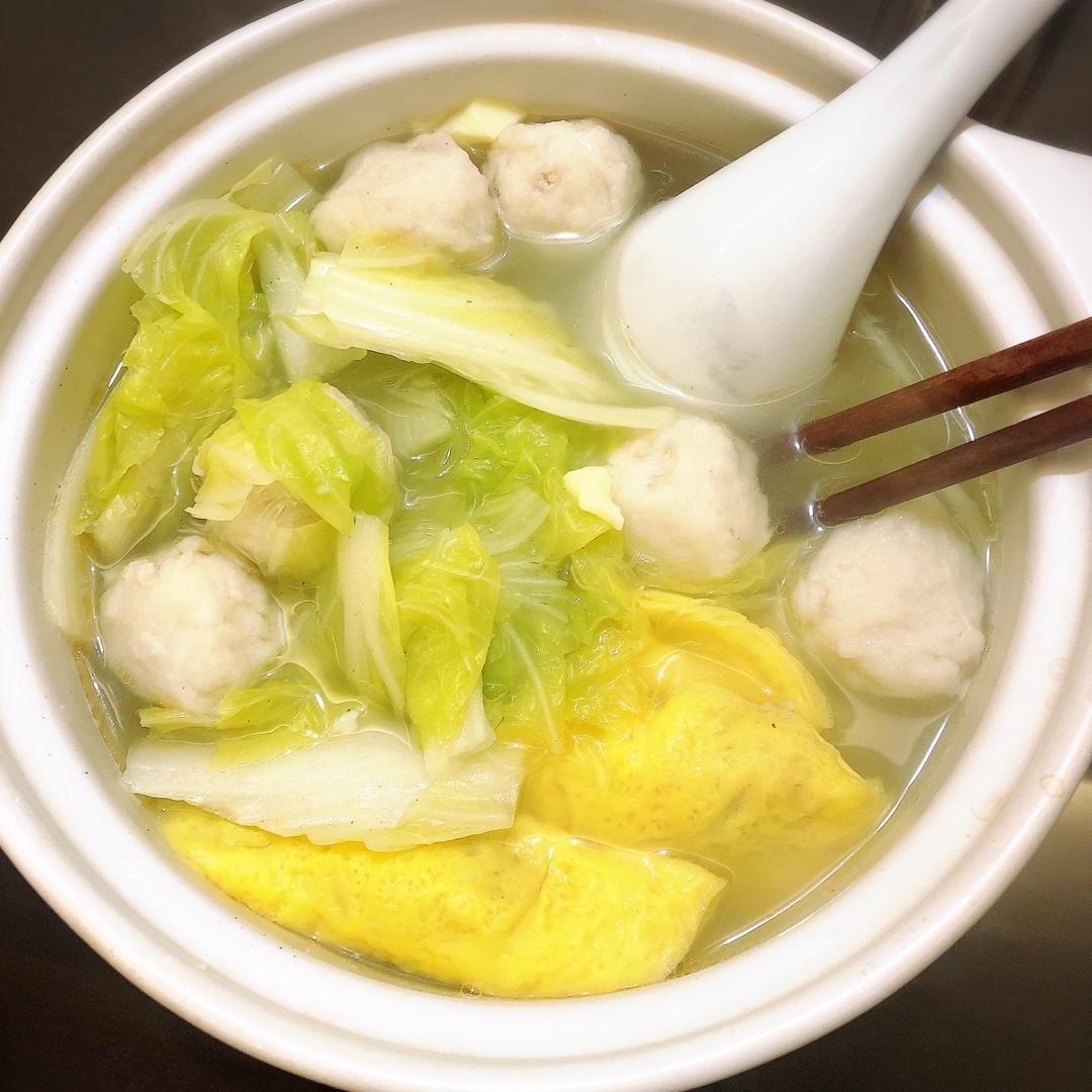 白菜丸子粉丝汤