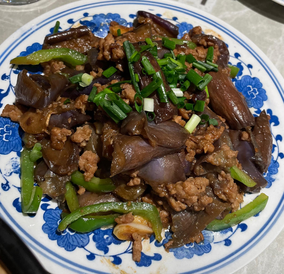 不用油炸超省油的鱼香肉末茄子煲