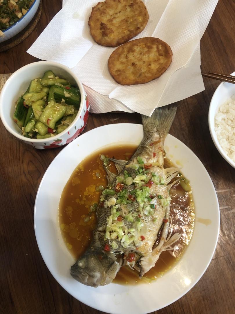 赞不绝口拍黄瓜🥒