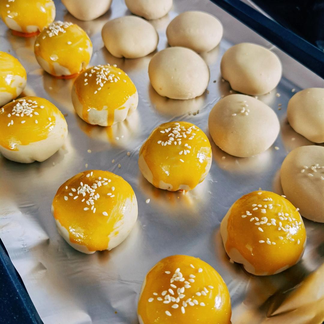 超简单 免揉 酥掉渣的蛋黄酥(超详细附全程视频)不破酥『万能酥皮』