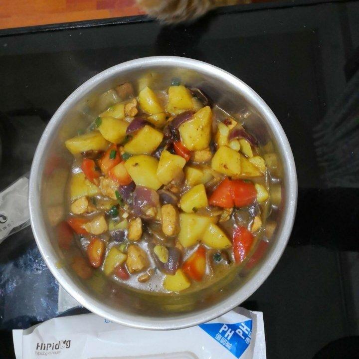 咖喱土豆鸡块
