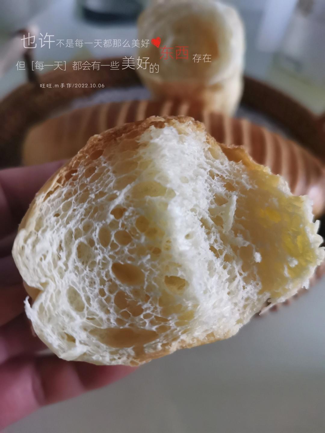 软萌毛毛虫面包