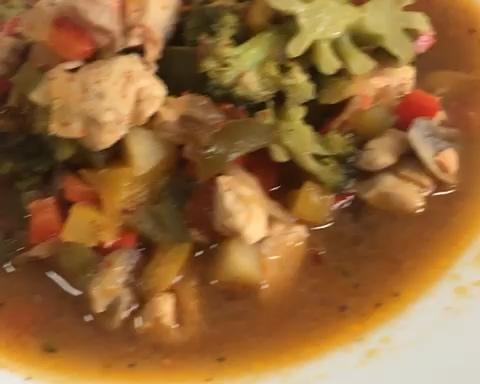 洋葱番茄土豆三文鱼鸡肉乱炖