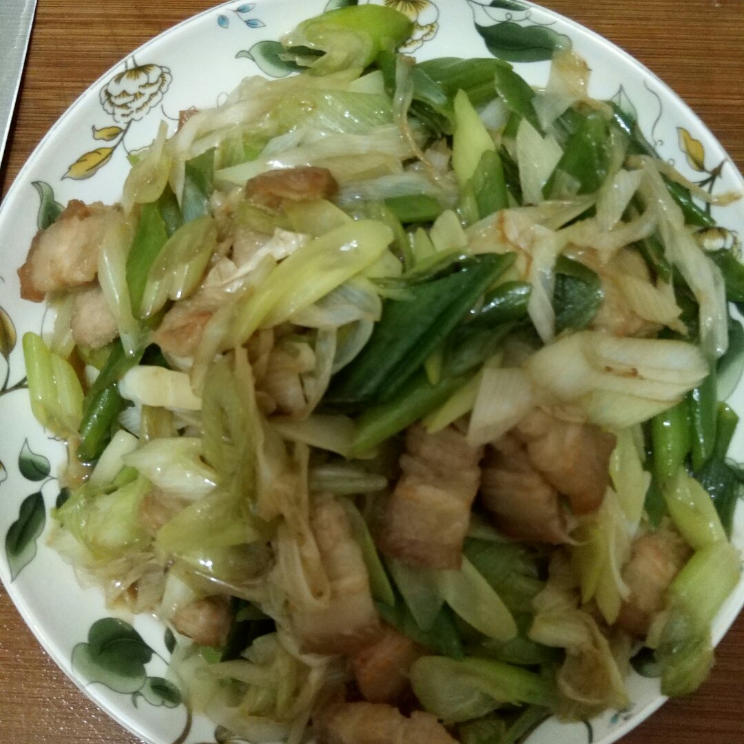 大葱炒肉（超简单版）