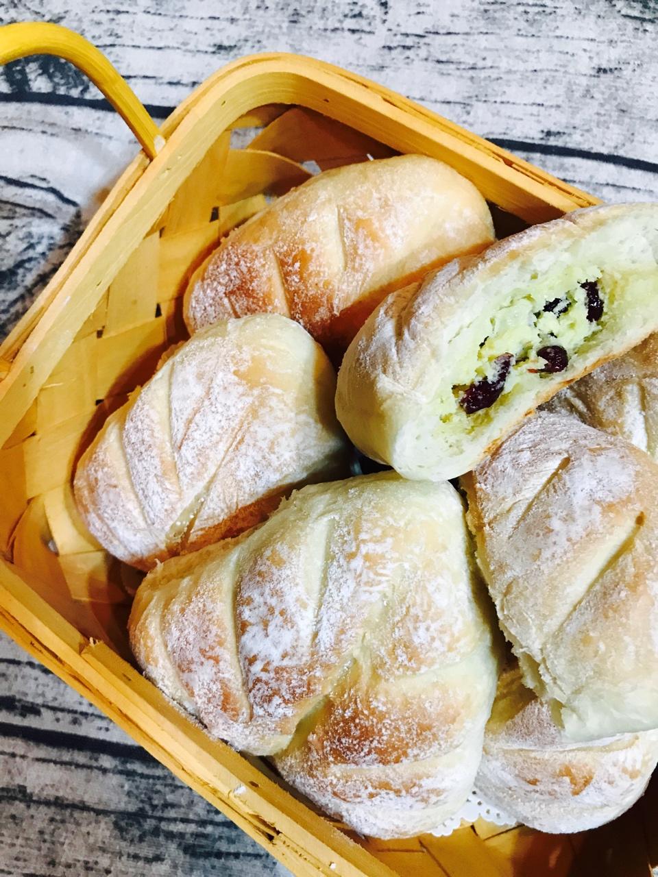 手机用户8763_z58l做的全麦蔓越莓奶酥包