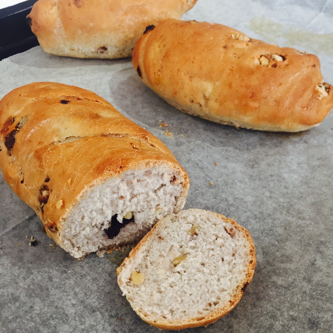 无油无糖全麦果干面包