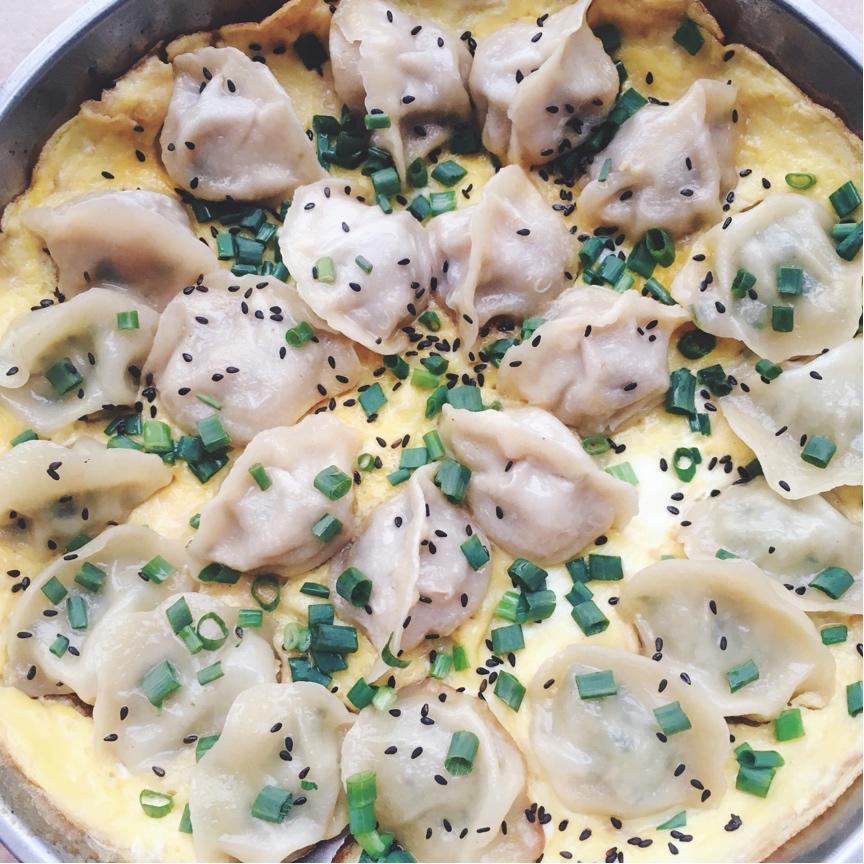 小羽私厨之抱蛋煎饺