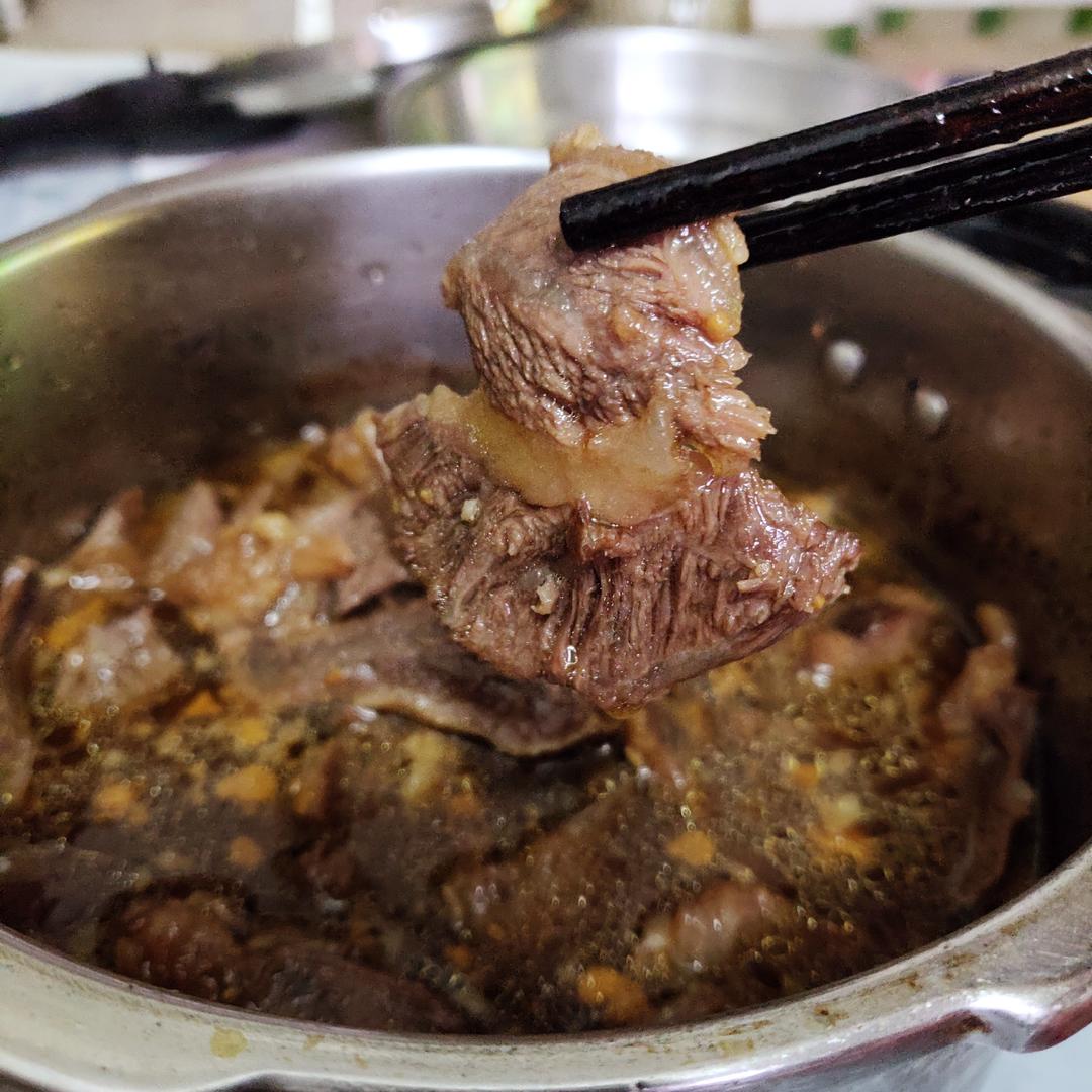 卤牛肉(钟大厨手作)