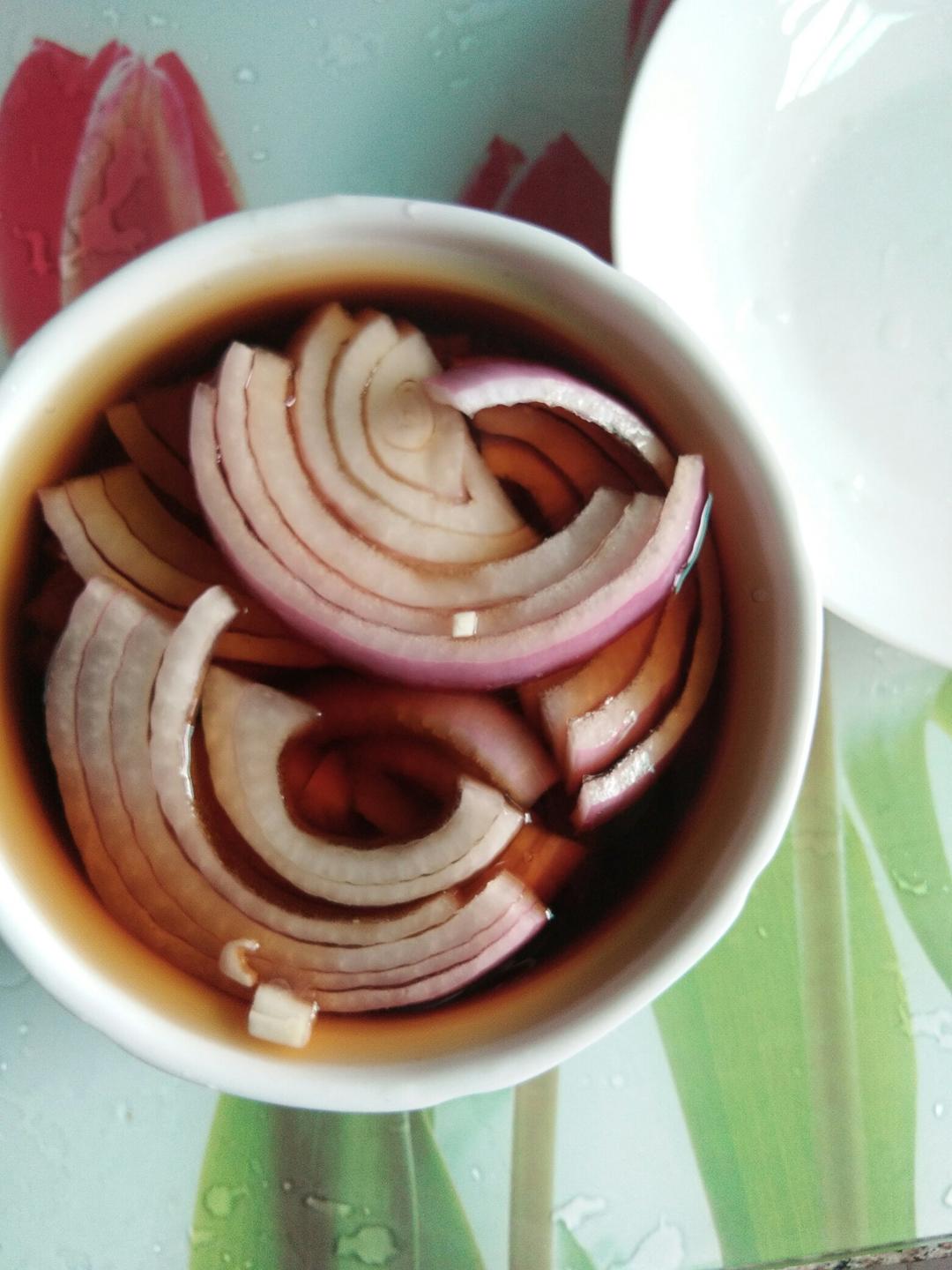 常乐芊伊1做的下酒菜洋葱泡醋