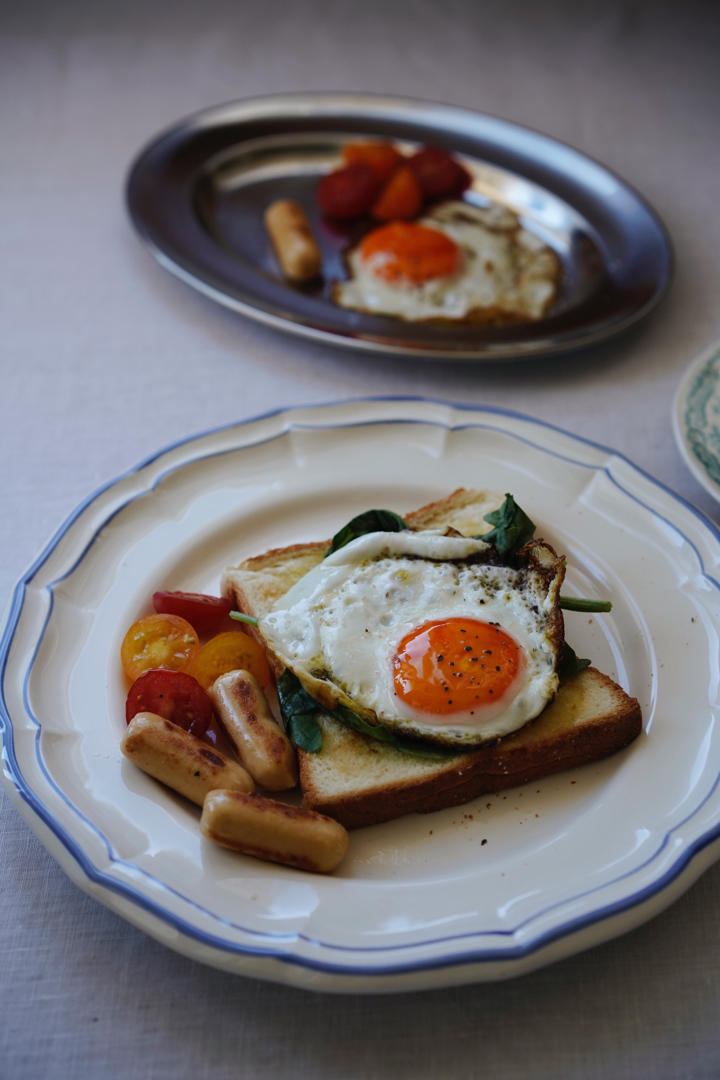 Le Petit Déjeuner