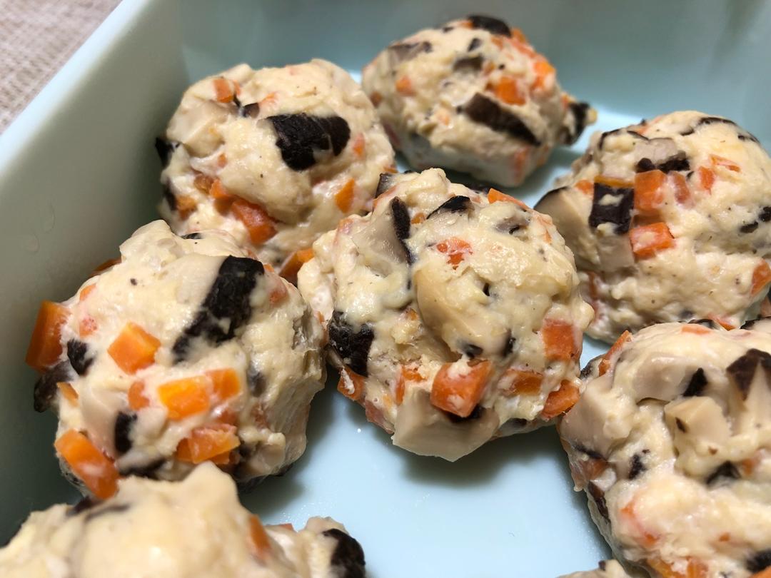 香菇胡萝卜鸡胸肉丸