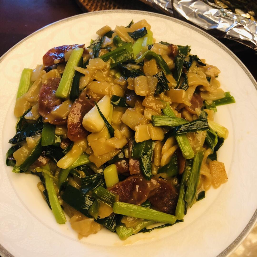 腊肠炒豆丝