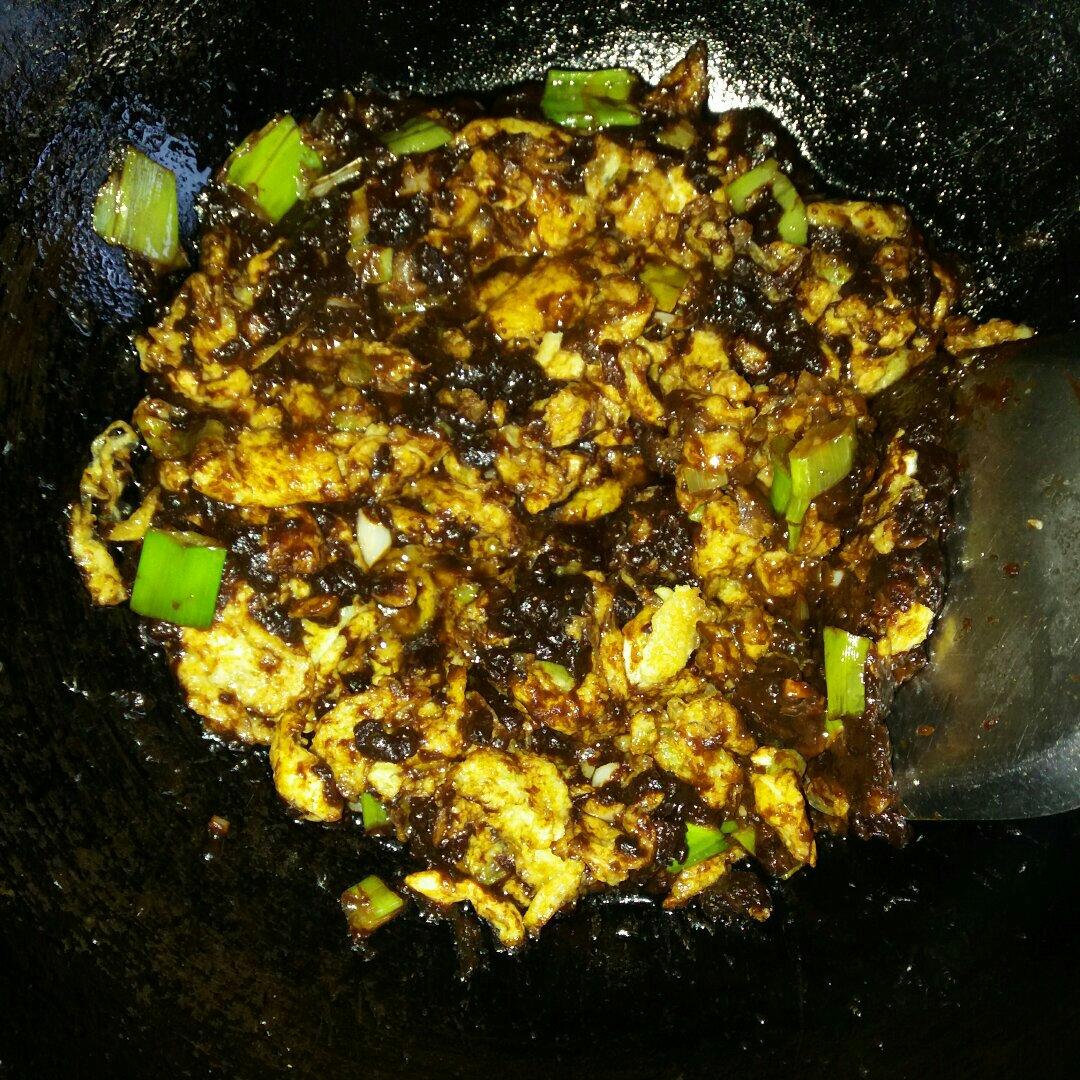 炸酱面的素食版---鸡蛋炸酱面