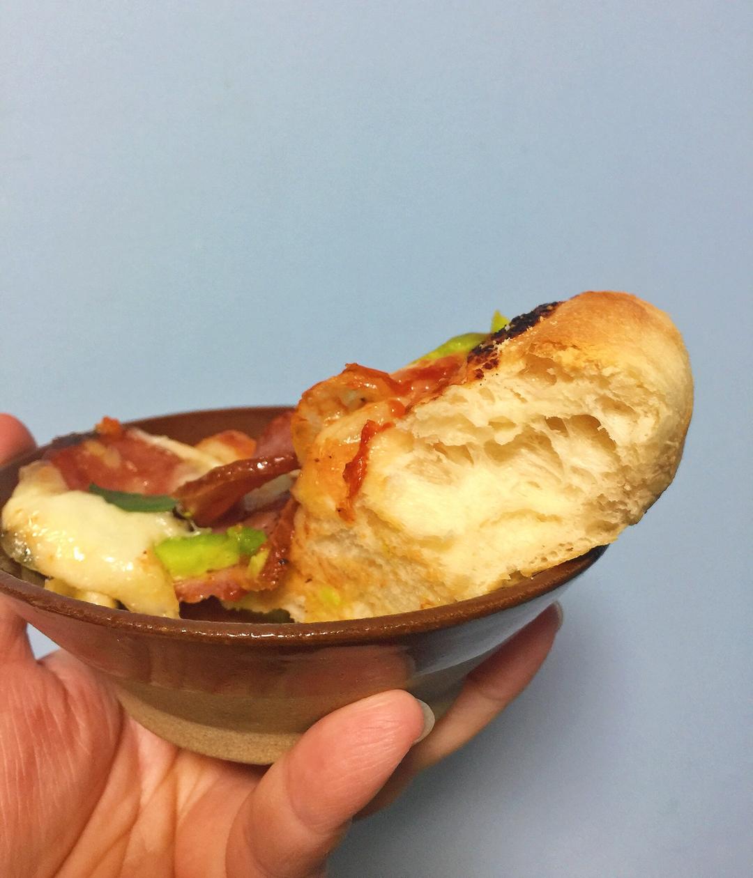 萨拉米薄底披萨 Salami Pizza