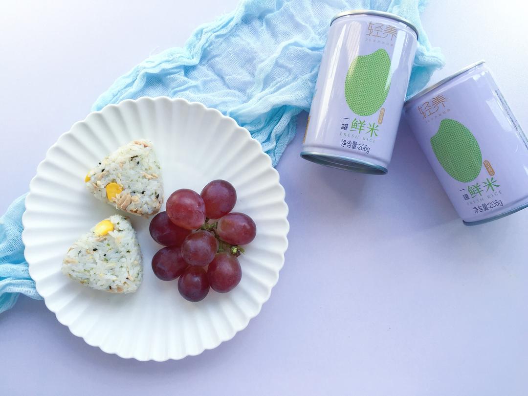 金枪鱼饭团的做法