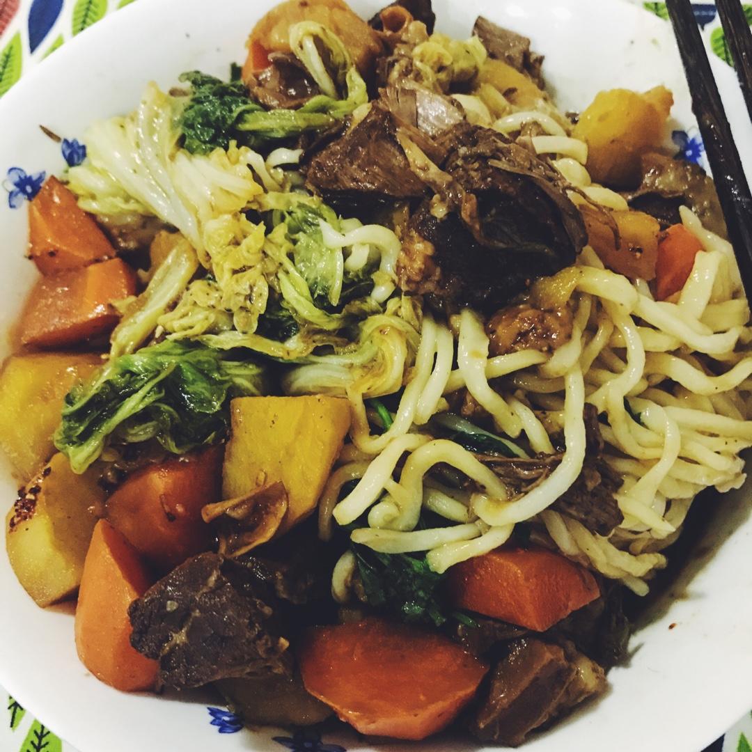 红烧牛肉土豆 （独家秘制）