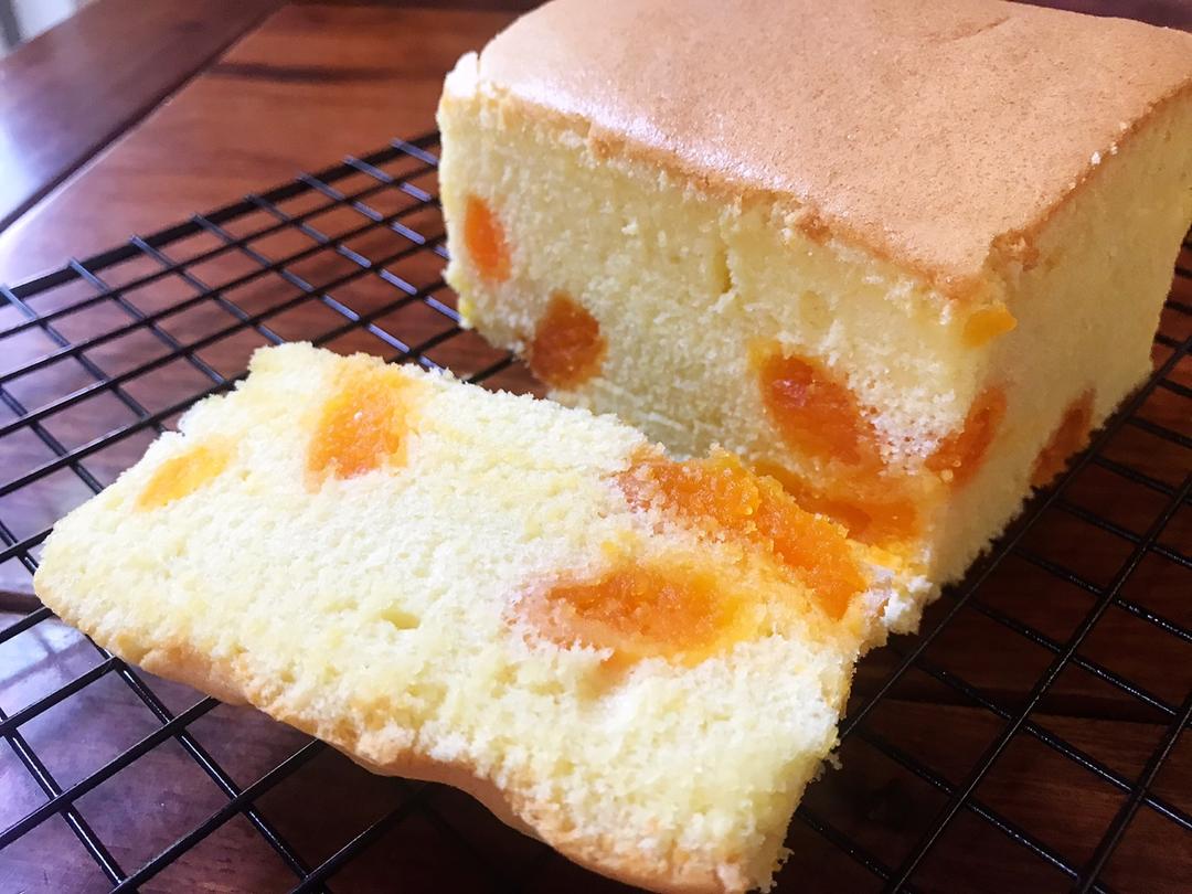 咸蛋黄古早蛋糕