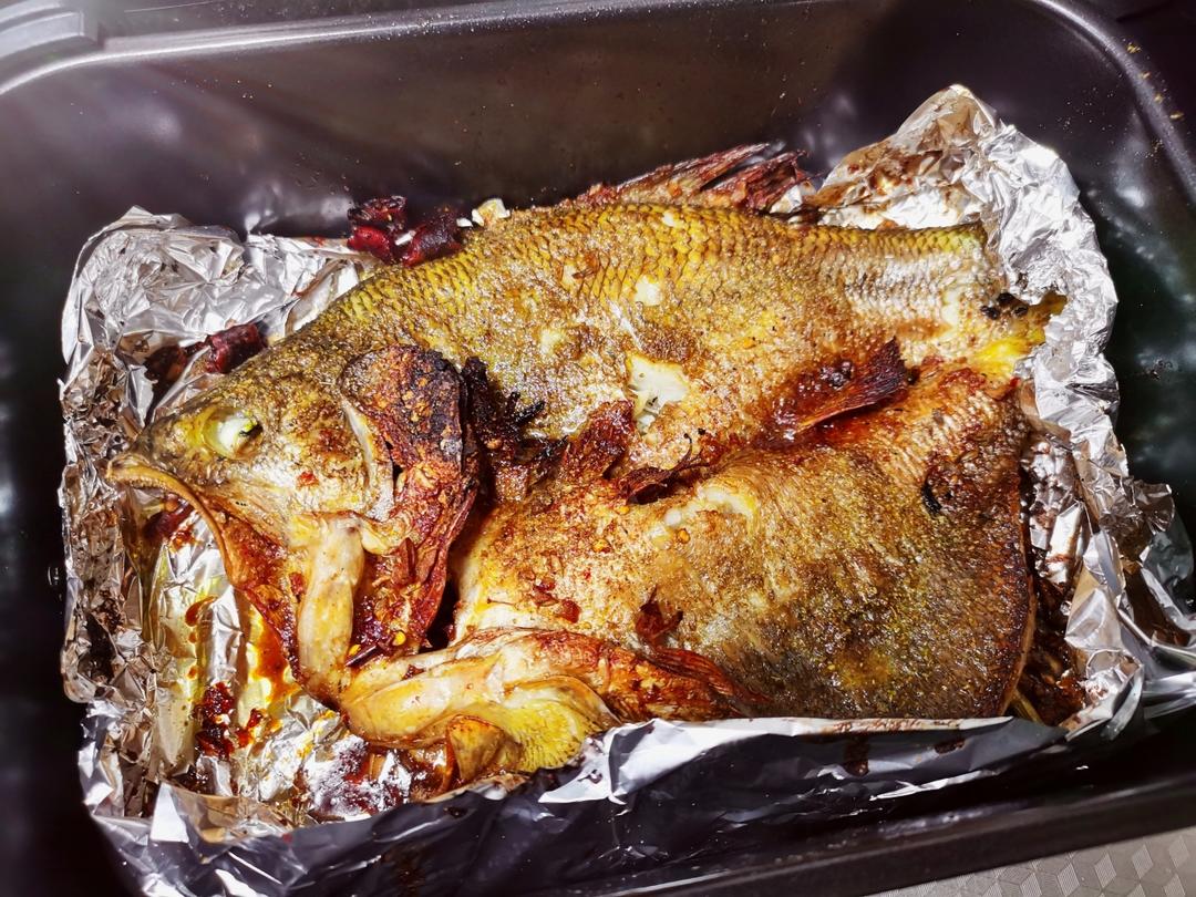 超简单的烤鲈鱼🐟