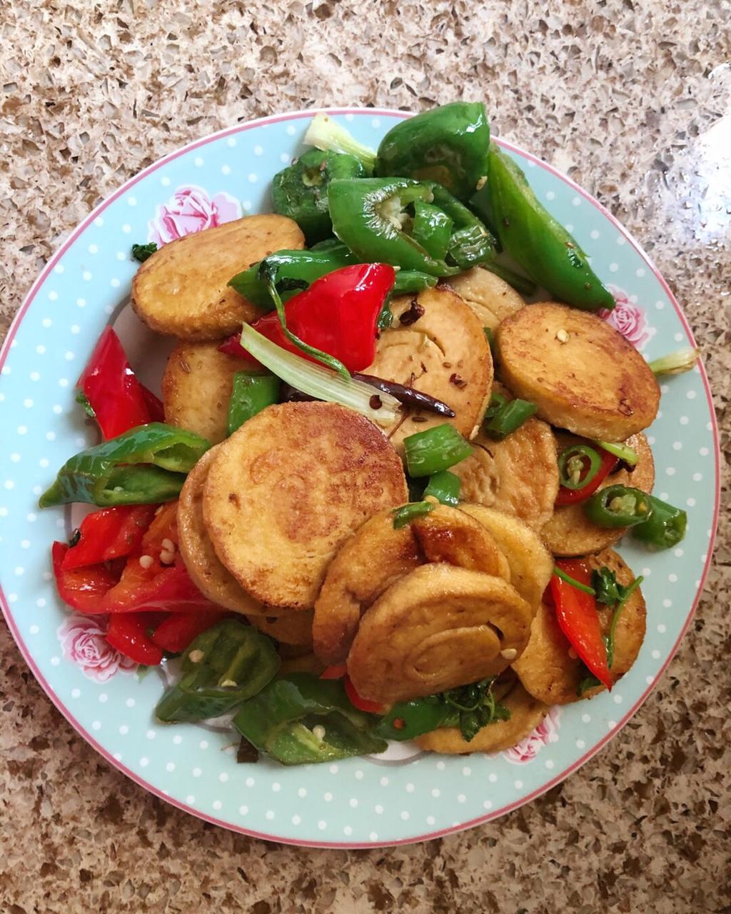 小闹闹sl做的青椒素鸡