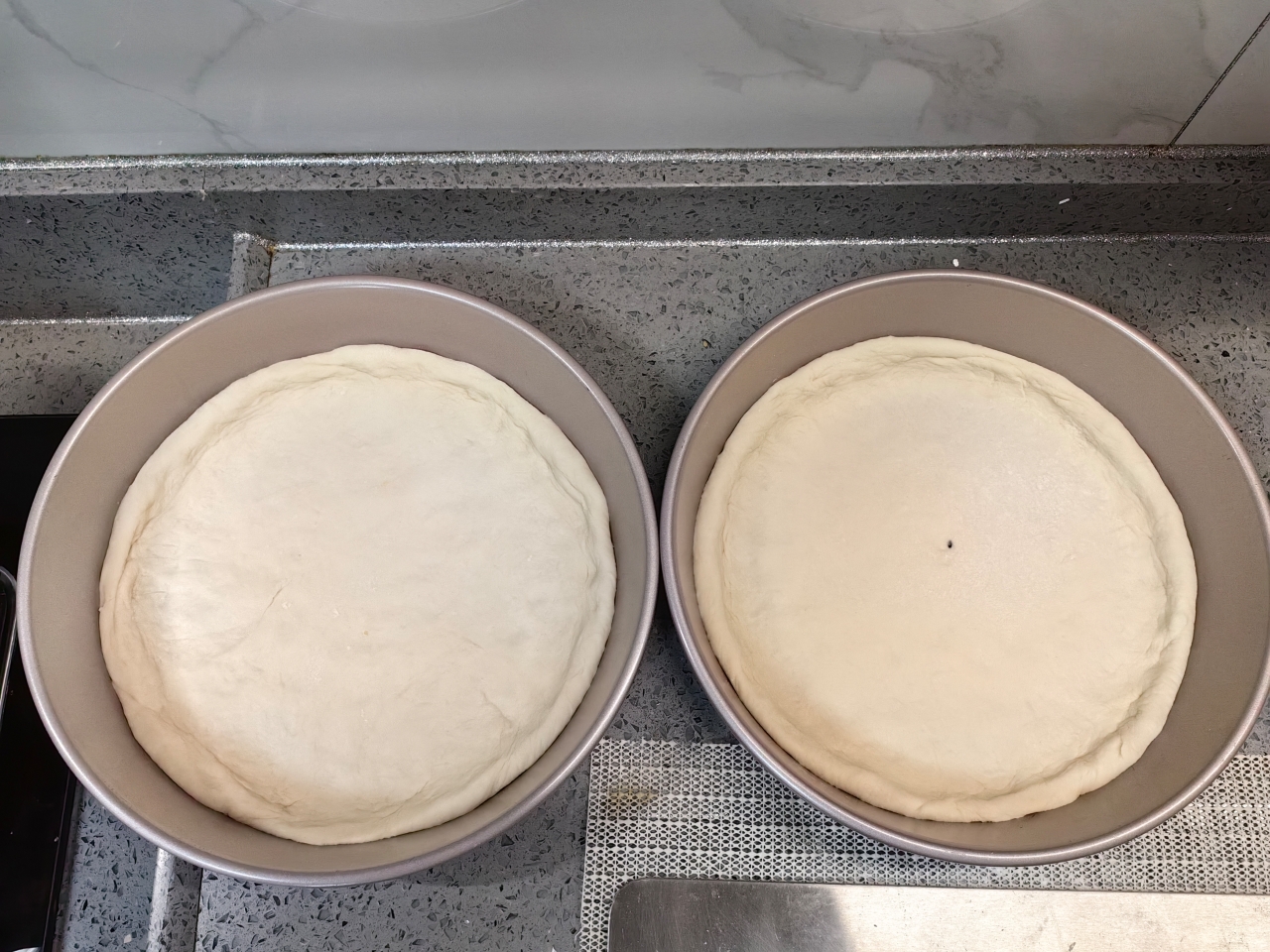 超简单9寸披萨皮（2个）的制作