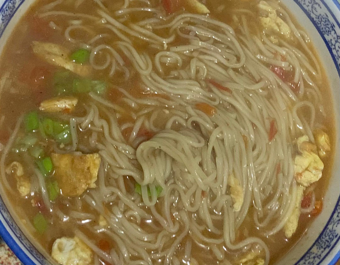 汤都要喝光的西红柿鸡蛋面