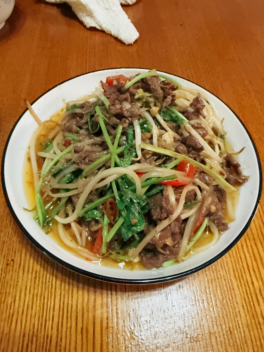 豆芽炒牛肉