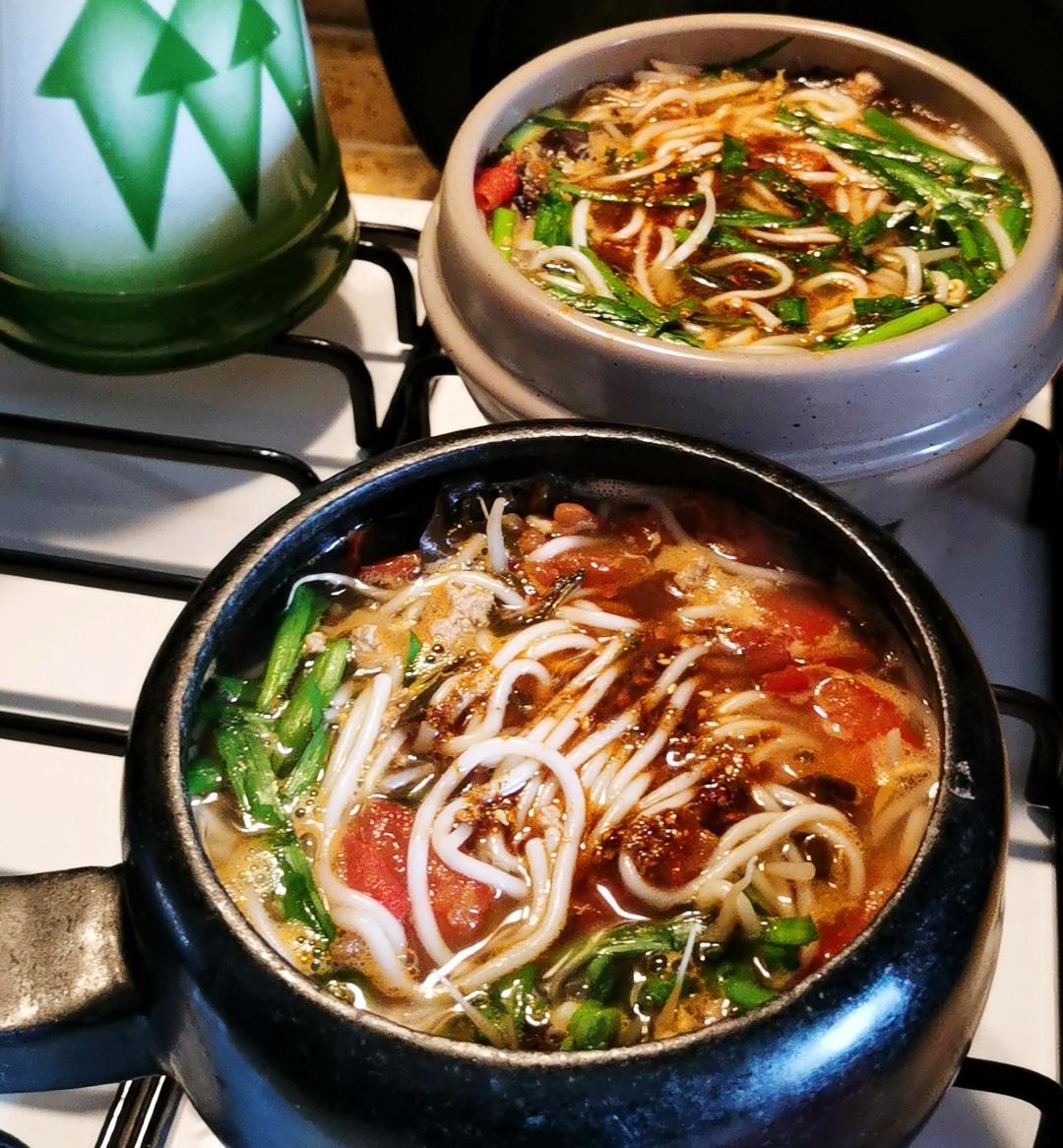 砂锅米线