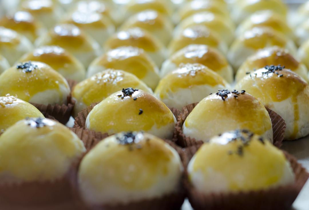 蛋黄酥~紫薯、抹茶、原味~花好月圆，中秋快乐~内附一次做六色蛋黄酥方法~