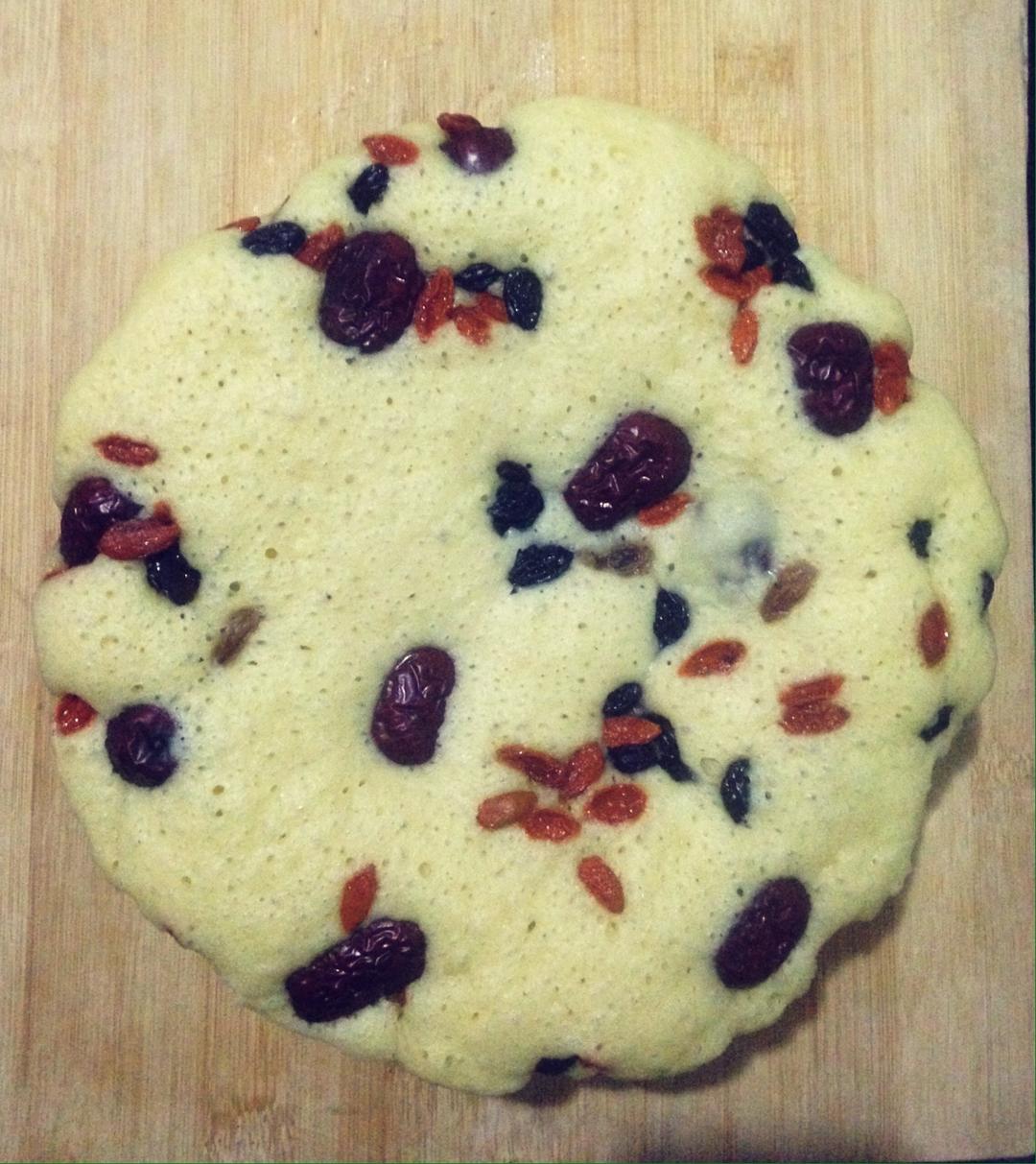 葡萄干玉米面发糕