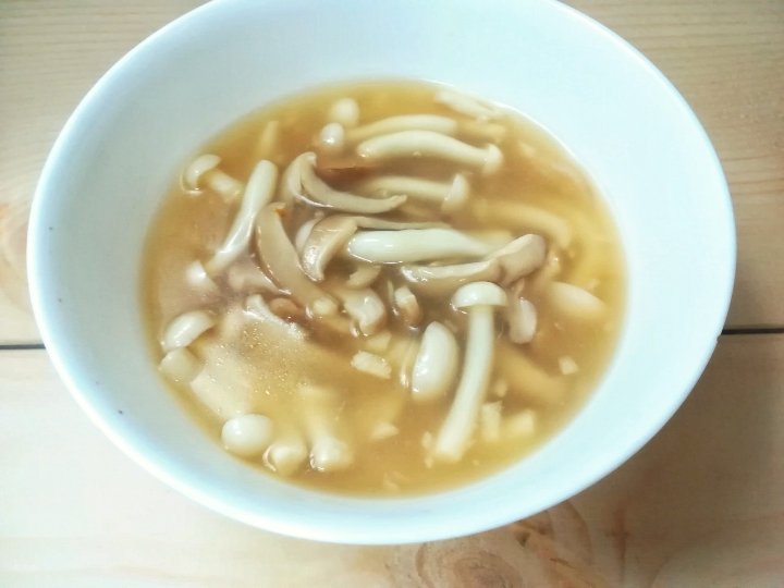 五分钟就能做好的菌菇汤  宝宝营养辅食食谱菜谱