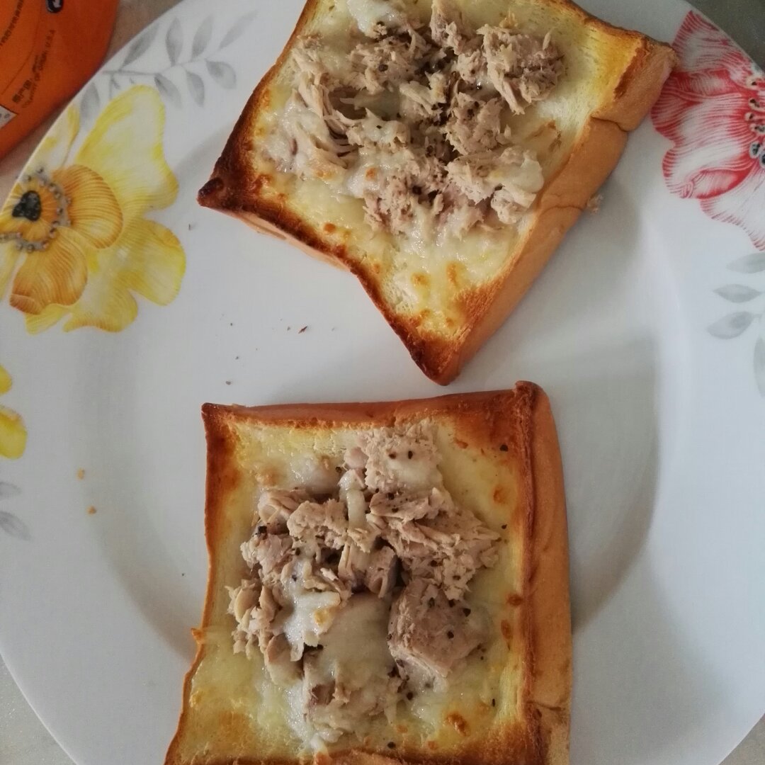 给自己的减肥餐—金枪鱼吐司