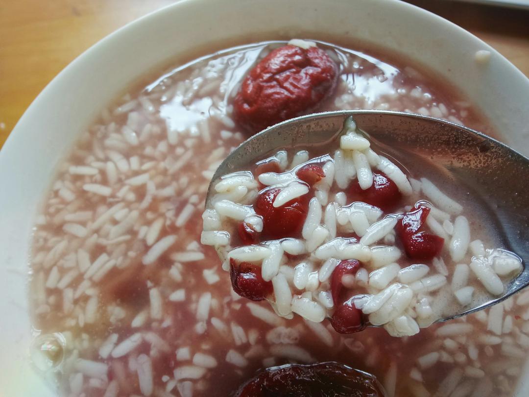 红豆黑米酒酿粥